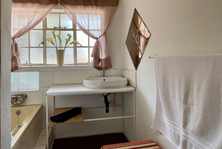 4 Bedroom Property for Sale in Deneysville Free State